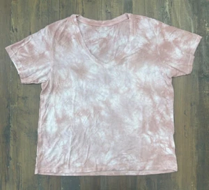 NWOT American Eagle Womens Soft & Sexy Pink Tie Dye V Neck T-Shirt - Picture 1 of 5