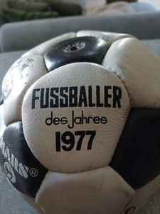 Bayern München - Sepp Maier - Signierter Ball 1977 - Ticket Abschiedsspiel - - Bild 1 von 10