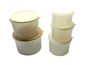 Lote Tupperware Original De Colección: Juego de Contenedores de Almacenamiento de Alimentos Redondos de 5 Piezas con Tapas - Imagen 1 de 17