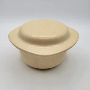 Vintage Anchor Hocking USA Microceram 12 oz Casserole Dish & Lid Ovenware - A - Picture 1 of 10