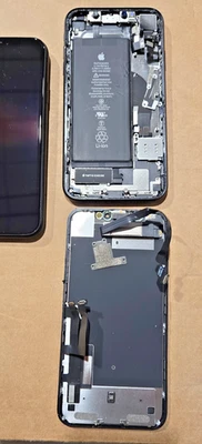 OEM IPHONE XR COMPLETE PARTS. LCD, BACK HOUSING, CAMERA, BATTERY AND COMPONENTS - Image 1 of 3