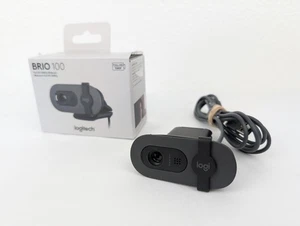 Logitech - Brio 100 Full HD 1080p Webcam for Meetings and Streaming - Afbeelding 1 van 7