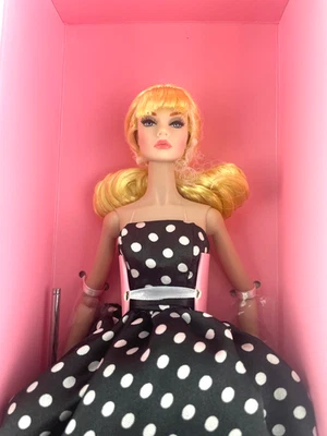 Integrity 2016 C'est Si Bon Poppy Parker 穿衣娃娃 NRFB LE600 Bon Coll。 — 第 1/4 张图片