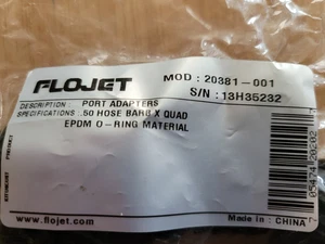 Flojet 20381-001 Quad Port Adapter Set – 1/2" to 3/4" NPT & 1/2" Barb Fittings - Bild 1 von 3