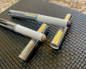 2 Mally Evercolor Lidschatten Stick ROYAL PLUM, ZEITLOSE TAUPE - Bild 1 von 4