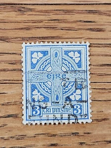 Ireland Stamp Irish Cross 3p Used Blue - Picture 1 of 2