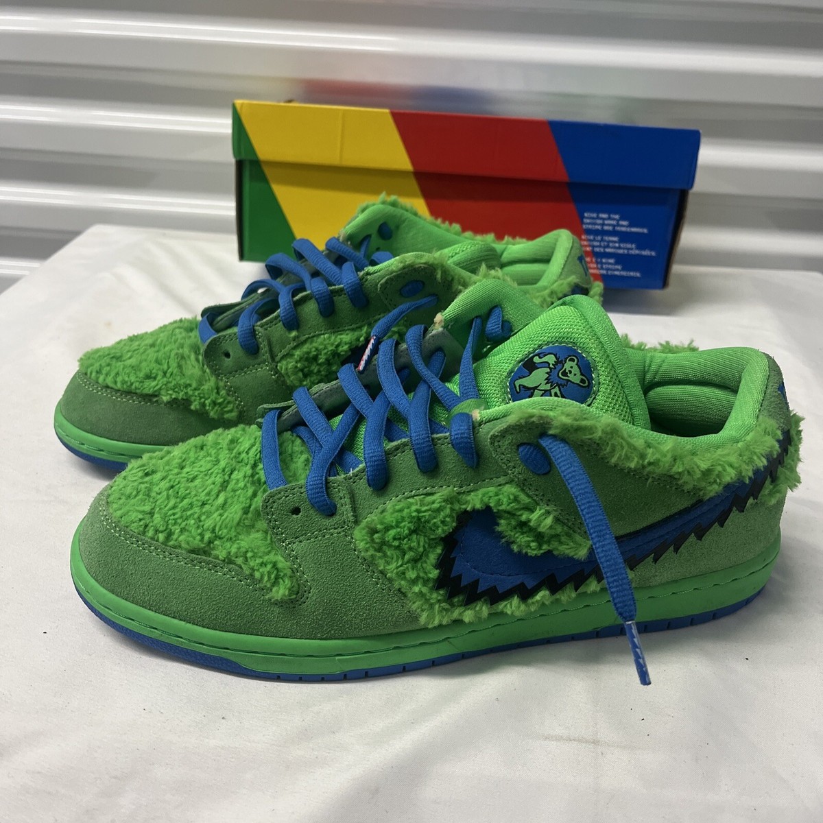 Nike SB Dunk Low x Grateful Dead Green Bear 2020 for Sale Nike SB Dunk Low x Grateful Dead Green Bear 2020 for Sale