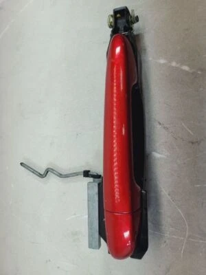 Manija de puerta exterior derecha para pasajero trasero Mazda 3 2014 2015 2016 2017 2018   Foto 1 de 4