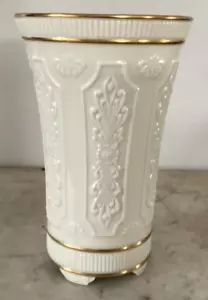 Jarrón grande Lenox Versailles con patas en relieve con adornos de oro de 24 quilates - 9"" - EE. UU. - Imagen 1 de 6