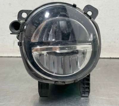 Faro antiniebla izquierdo conductor BMW serie 328 2016 sedán Tyc Capa 19-6186-00 17 18 Foto 1 de 4