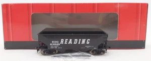 Atlas 1860 HO Reading 2 Bay Offset Side Hopper #63928 LN/Box - Picture 1 of 5