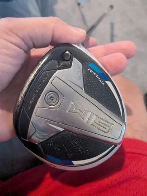 Right Taylormade Sim Titanium rocket 3 wood.14.aldila rogue 110 msi 70 stiff - Image 1 of 4