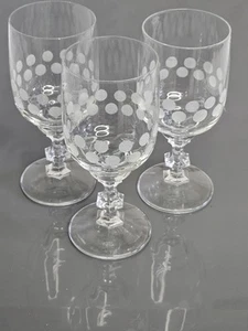 DDR WEINGLÄSER 3 Stück LAUSITZER GLAS transparent Glas 80er PUNKTE POLKADOT - Bild 1 von 3