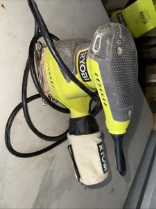 RYOBI S652DG LEVIGATRICE ELETTRICA A FILO 1/4 FOGLI - Foto 1 di 2