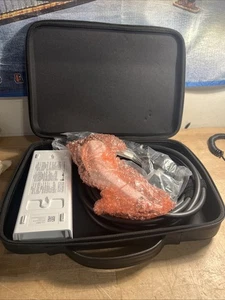 Cavo di ricarica doppio livello OEM GM Cadillac | Lyriq Celestiq | Ultium - Foto 1 di 6