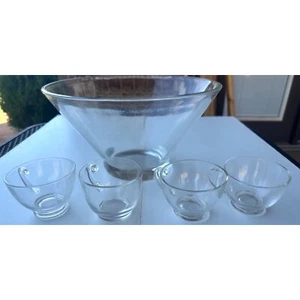 5-pc. Set VINTAGE Punch Bowl Set w/Drinking 6 oz. Glasses (READ-CUP SIZES VARY) - Picture 1 of 22