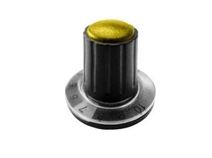 Manopola per potenziometro asse 6mm gialla con indice graduato 0-10 d. 26mm - Imagen 1 de 1