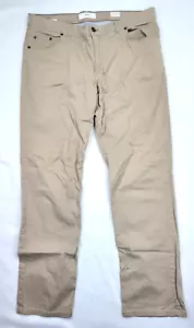 Brax Cooper Fancy Pants Men's Size 38/32 Beige Straight Regular Fit - Picture 1 of 8