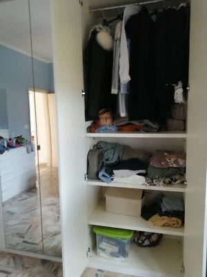 armadio bianco 6 ante battenti con specchiera centrale 274*60*250 - Immagine 1 di 4