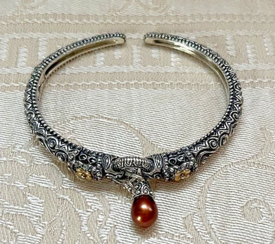 Brazalete de plata de ley y oro de 18 quilates firmado por Barbara Bixby con perla colgante 8" Foto 1 de 4