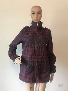 H&M lila geometrisches Muster 100 % Baumwolle Jacke Mantel Ständer Kragen Reißverschluss 8/M - Bild 1 von 12