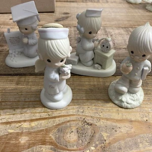 Figurine Momenti Preziosi Lotto Di 4 Educazione Scuola Infermieristica Scienza - Foto 1 di 9