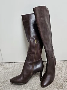 Burberry Leder Stiefel ungetragen - Bild 1 von 9