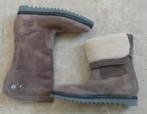 AQUATALIA Mujer Paloma Impermeable Gamuza Piel de Oveja Botas Gris Talla 5.5 $675+ - Imagen 1 de 9