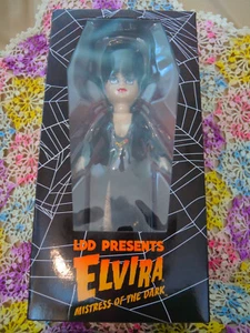 Mezco Elvira Mistress of The Dark Living Dead Doll 10" Action Figure - Picture 1 of 11