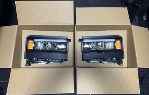 Toyota Land Cruiser 250 VX headlights left and right set Modellista Land Cruiser - Imagen 1 de 7