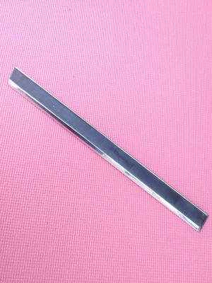 1968 1969 Buick Riviera Left Front Fender Trim Molding OEM - Image 1 of 4