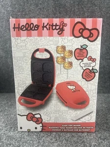 HELLO KITTY Cake Pop Maker With 100 Sticks NEW In Box Uncanny Brands - Picture 1 of 22