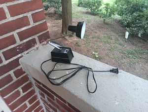 VINTAGE FOLDING MOBILITE DESK LAMP Hi INTENSITY ADJUSTABLE MID CENTURY BLACK - Picture 1 of 5