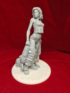 Alien - Ellen Ripley "Sexy Suit" - Resin - Modellbausatz - Maßstab 1/6 - 1/8 - Bild 1 von 7