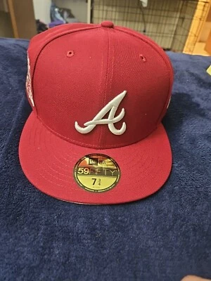 Atlanta Braves Cardinal rojo y rosa Foto 1 de 4