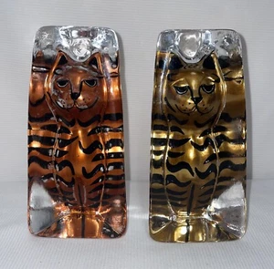 Pair Of Sea Glas Bruk Kosta Sweden Glass Hand Painted Tiger Striped Cats 6 Inch - Picture 1 of 12