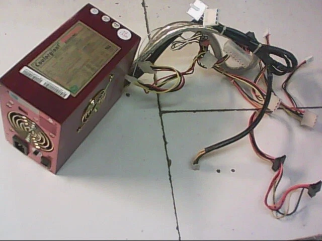 Alimentation ENERMAX EG385AX-VHB(W) 380W - Image 1 of 1