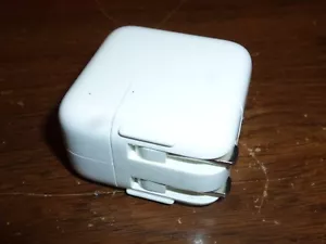Genuine Apple A1357 OEM 10w Wall Charger USB Power Adapter - Picture 1 of 3