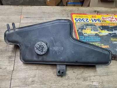95-97 Jaguar XJR 4.0L Supercharged USED Overflow Bottle Reservoir - Image 1 of 4