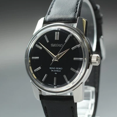 ▶READ [NEAR MINT] Vintage King SEIKO 44999 Black Dial Men's Manual Watch JP U548 - Image 1 of 4