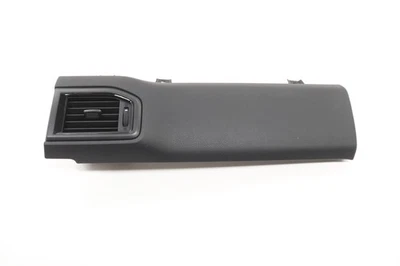 Cubierta de moldura derecha Nissan Titan 2017-2021 con rejilla OEM 68134EZ00A NEGRA_G Foto 1 de 4