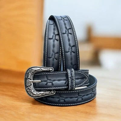 Cinturón de cuero occidental para hombre alambre de púas en relieve - hebilla extraíble tornillo Chicago Foto 1 de 4