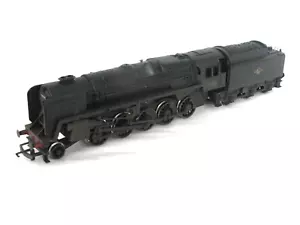 Hornby  9F 2-10-0  92231 Steam Locomotive BR Black Late Crest Weathered Cat R330 - Picture 1 of 5