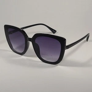 Vince Camuto Cat Eye Square Sunglasses Black Frame Smoke Gradient Lens VC964 OX - Picture 1 of 11