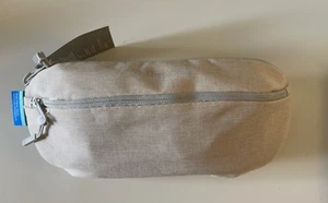 NEW UNUSED Therabody Cross Body Bag UNITED AIRLINES Business Class Amenity Kit - Bild 1 von 4