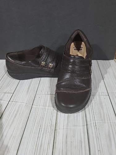 Mocassino donna Clarks Fianna taglia 8 5M scarpa piatta slip on pelle marrone comodo