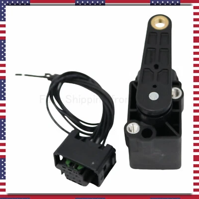 Sensor de nivel de altura de suspensión con conector para Mercedes-Benz E320 E350 E500 E63 Foto 1 de 4