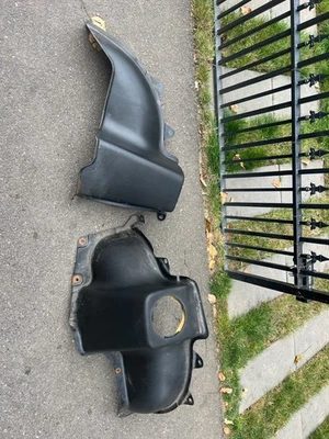 🥇79 JUEGO DE MOLDURAS PANEL CUARTO TRASERO IZQUIERDO Y DERECHO DATSUN NISSAN 280ZX 2+0 OEM Foto 1 de 4