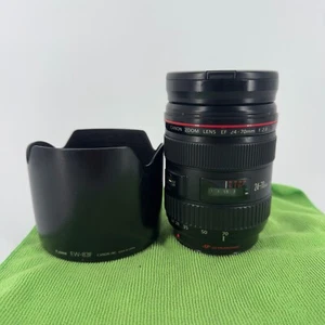 Canon Zoom Lens EF 24-70mm f2.8 L USM Macro Lens 0.38/1.3ft - Great Condition - Picture 1 of 14