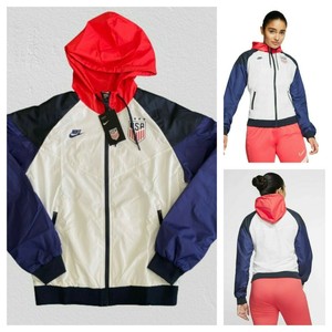 nike gym jacket womens